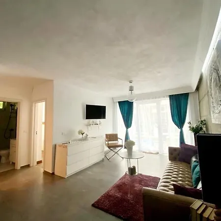 Guest house Hill