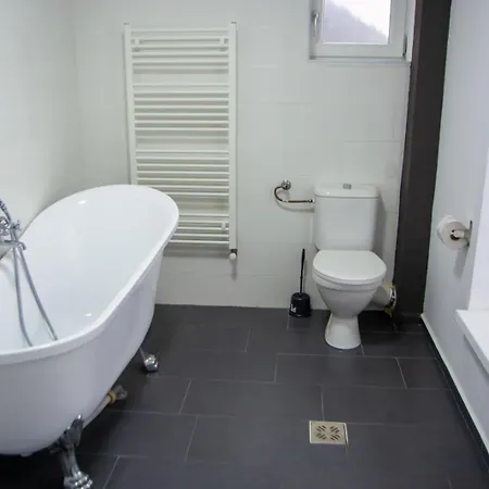 Guest house Hill 3*